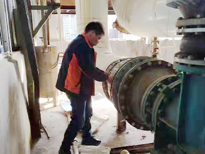 A case of descaling and anti-scaling in the evaporator of an oil factory in Shandong